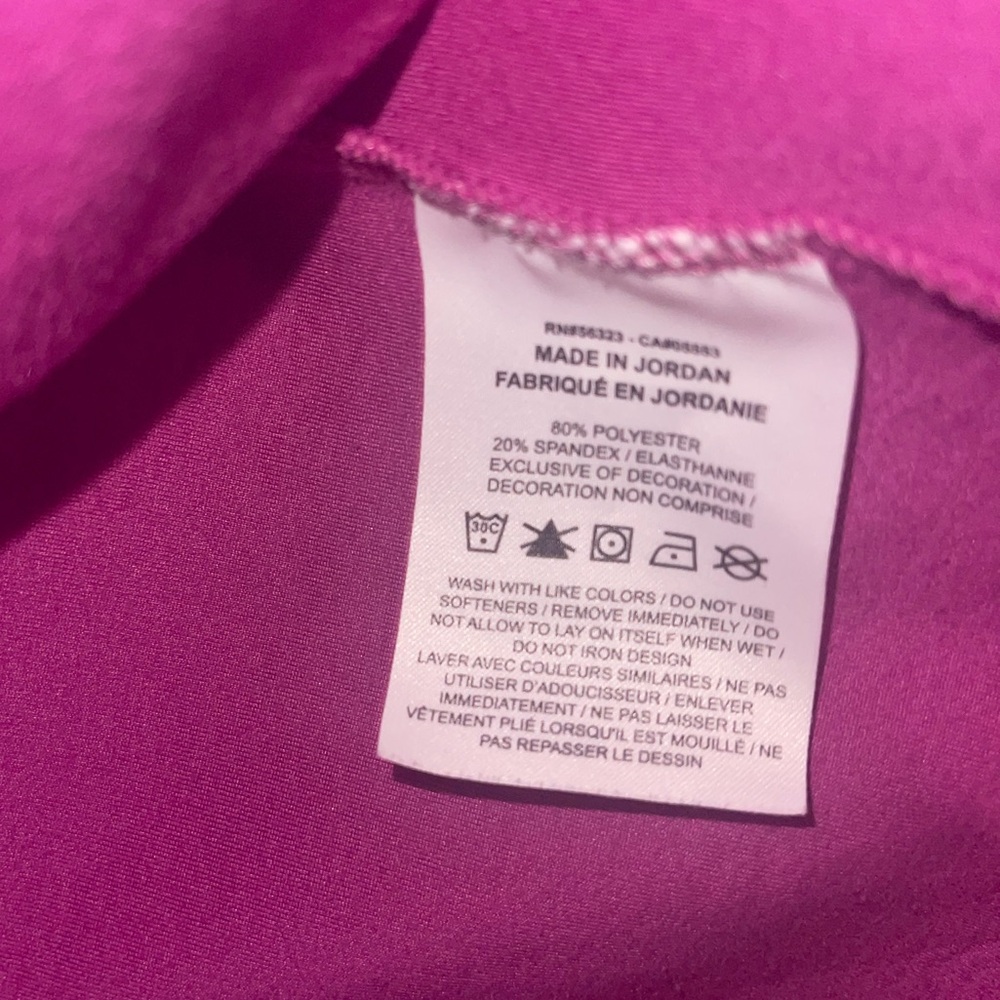 Nike Therma-Fit Magenta Quarter Zip - Picture 5 of 5